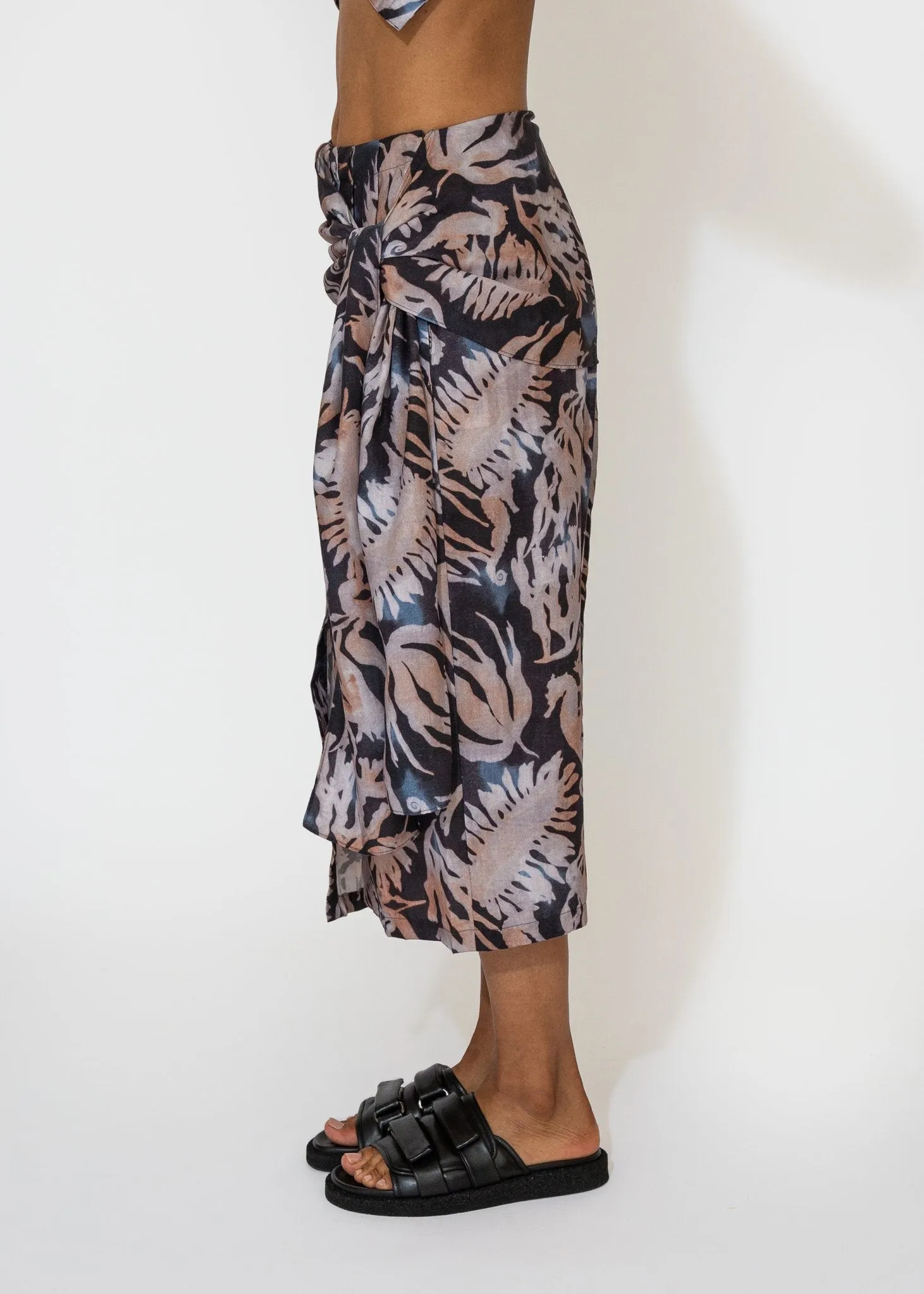 Printed Tied Skirt in Print